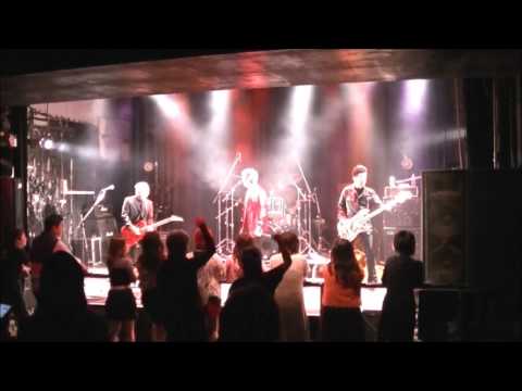 BANG THE BEAT/氷室京介コピーバンド　TRUE BLUE