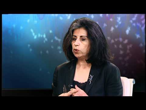 بلا قيود مع الكاتبة المصرية أهداف سويف