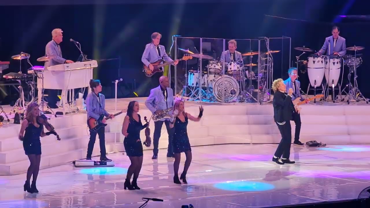 Rod Stewart - Da Ya Think I'm Sexy? - Live Coliseum da Coruña 2024 - 4K