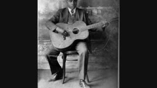 Blind Willie McTell - Searching The Desert For The Blues chords