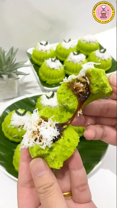 Resep klepon lava cake yang super lembut dan lumer. #lavacake #klepon #kleponcake