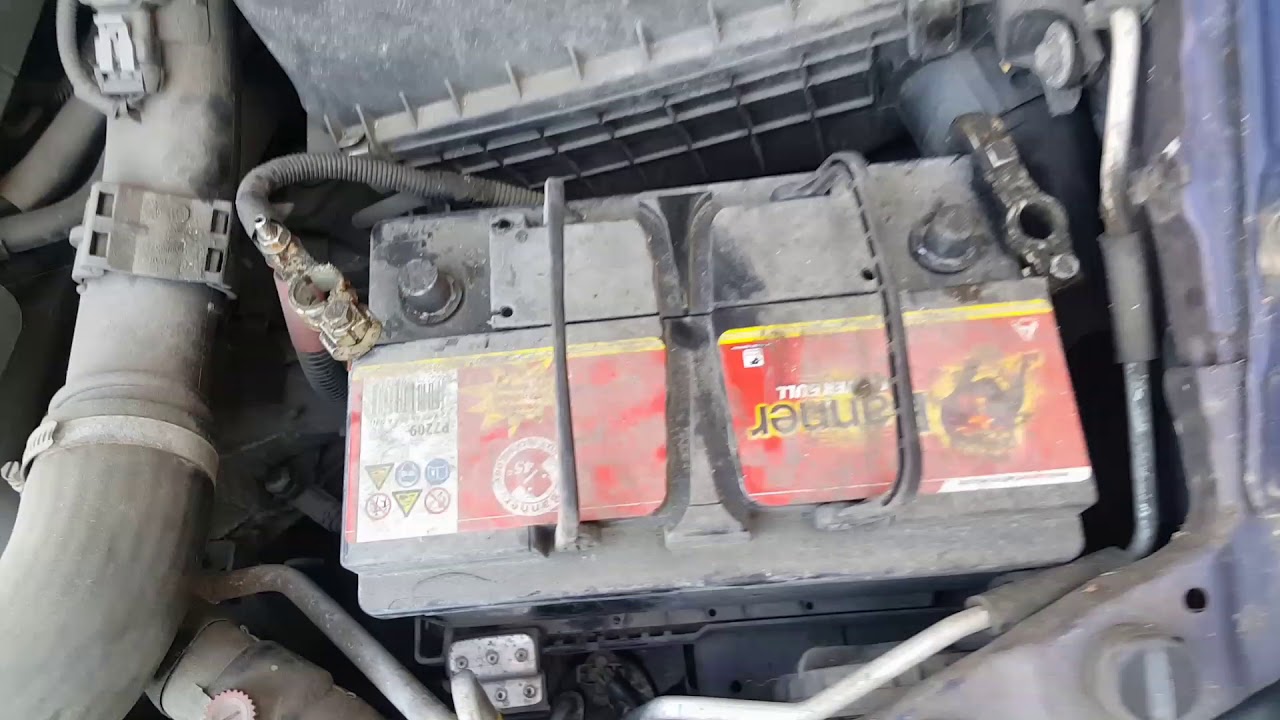 Mitsubishi Space Star Car Battery- Сваляне На Акумулатора(How To Remove The Battery) - Youtube