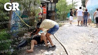 Pelean mujeres a golpes por agua en la Indepe