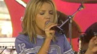 Britney Spears   Don&#39;t Let Me Be The Last To Know MTV Live