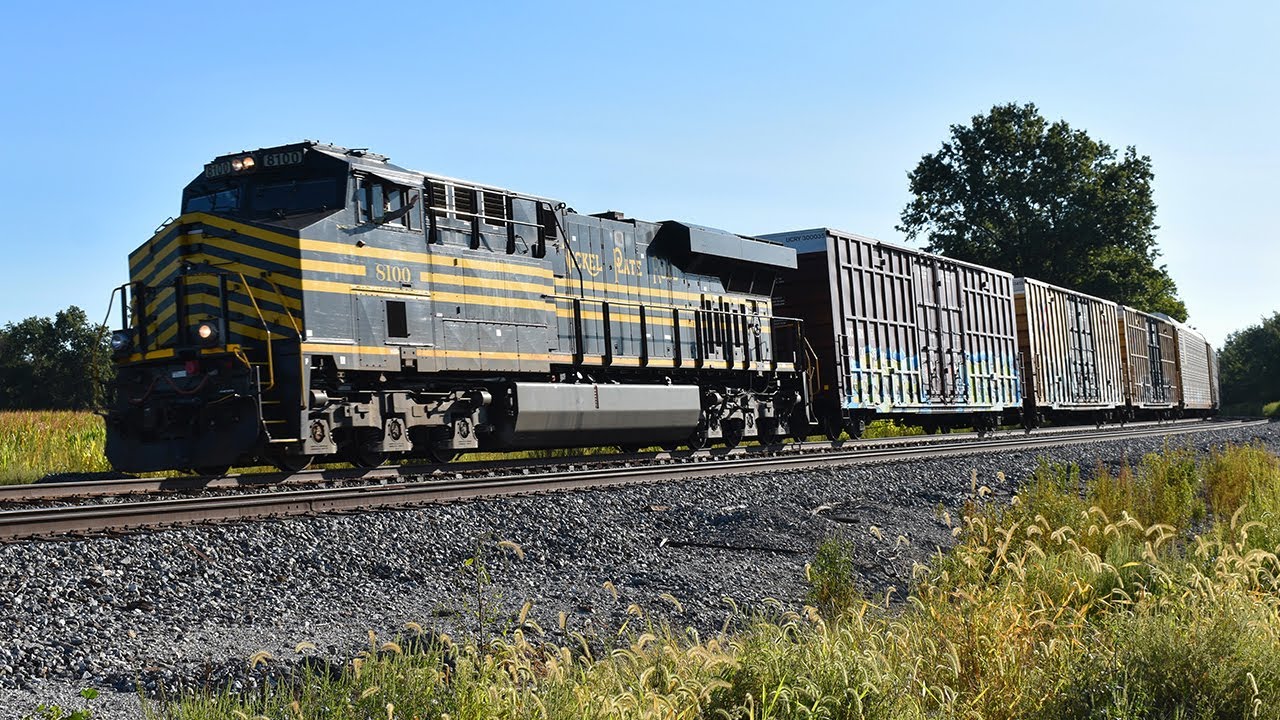 NS 8100 Nickel Plate Road leads NS 168 - YouTube