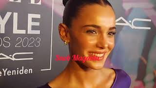 Elle Gecesine Katılan Hafsanur Sancaktutan Objektiflere Poz Verirken Böyle Şekilden Şekile Girdi