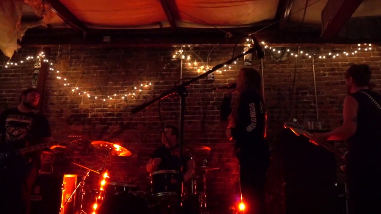 Scream Out Loud (4a) Between Songs @ The Handlebar (2017-02-22) - YouTube