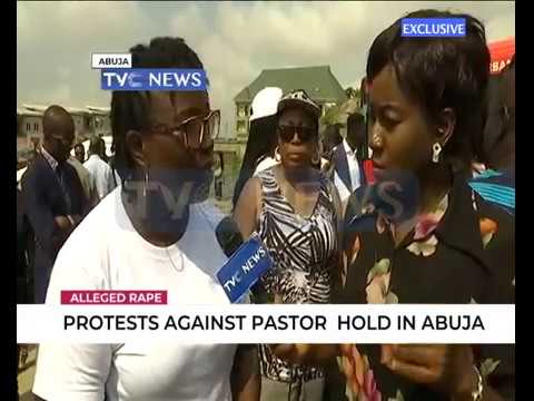 Protesters gather in Abuja over alleged rape  of Bisola Dakolo