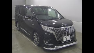 Топовые гибридные минивэны : Nissan Serena E-power, Toyota Voxy, Noah, Esquire, Honda Stepwgn.