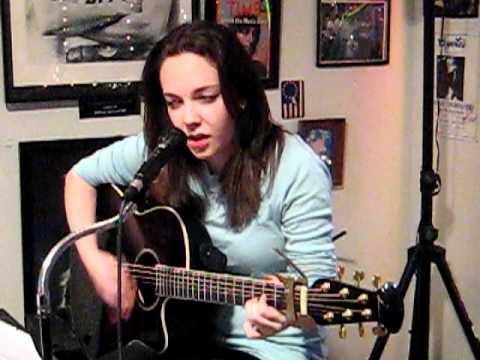 Caitlin Larkin - Say it Right - Live at Sixty Sund...