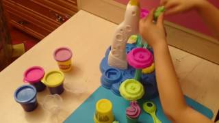 Набор пластилина Play-Doh Фабрика мороженого