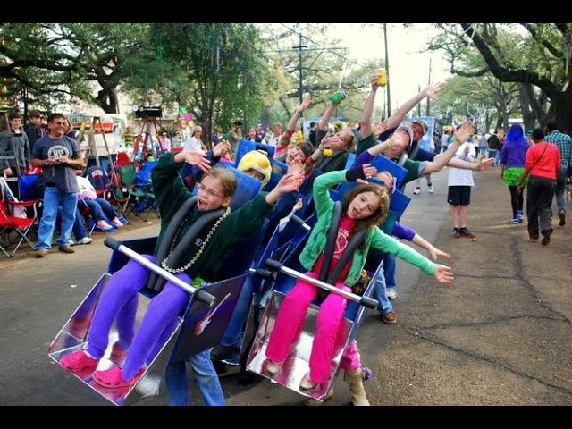 WCYB - ROLLER COASTER COSTUME: A group roller coaster