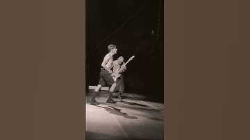 Thumbnail of #RedHotChiliPeppers PLAYING “Snow (Hey Oh)” LIVE ON THEIR 2022 TOUR 🌶 🔥 ❄️