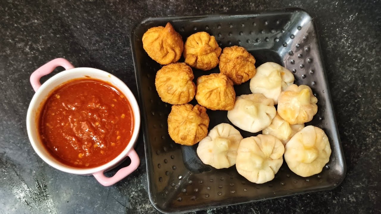Fried momos & steamed momos 👍  మోమోస్ లో మీకు ఏది 😱  ఏది బెస్ట్ 😊 simple recipe 👌😋
