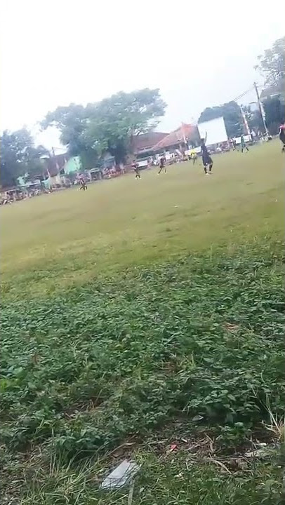 PERTANDINGAN SEPAK BOLA  DILAPANG WIRASABA  CIKAMPEK UTARA SABTU 11 JUNI 2022