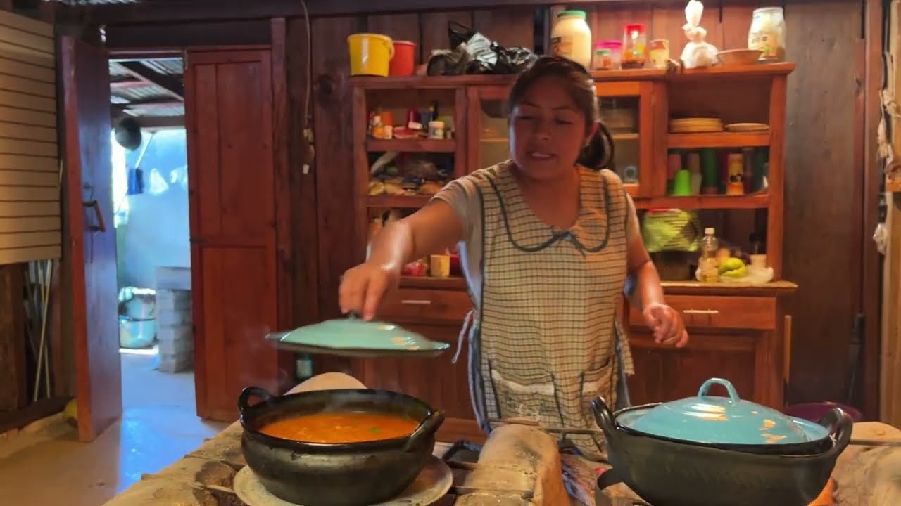 Una pequeña comida con mucho cariño para mis invitados por el gran trabajo que han hecho