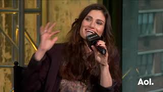 Idina Menzel being Idina Menzel