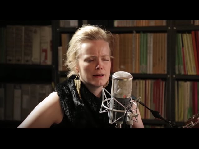 ANE BRUN - Signing Off