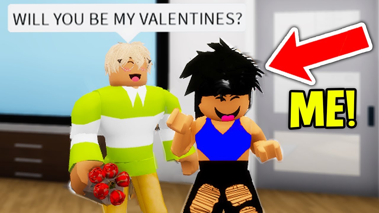 Pretending To Be a Slender Girl in Roblox! 