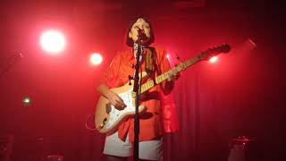 STELLA DONNELLY Live &#39; SEASON&#39;S GREETINGS&#39; (2018)