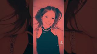 Dreamy Naomi Lovenote