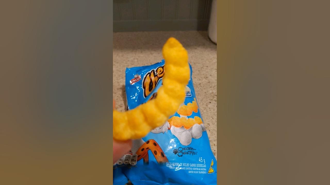 Cheetos Assado Requeijao Flavor (Brazil)