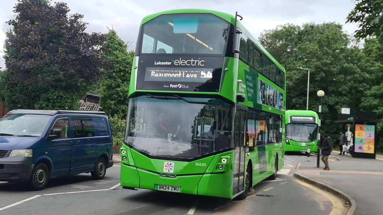 Ride on First Leicester' Wright StreetDeck Electroliner, 36630 (BN24 ...