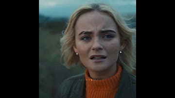 #DOCTORWHO: The woman is always 73 Yards away. —this ep lives in my nightmares, it was terrifying