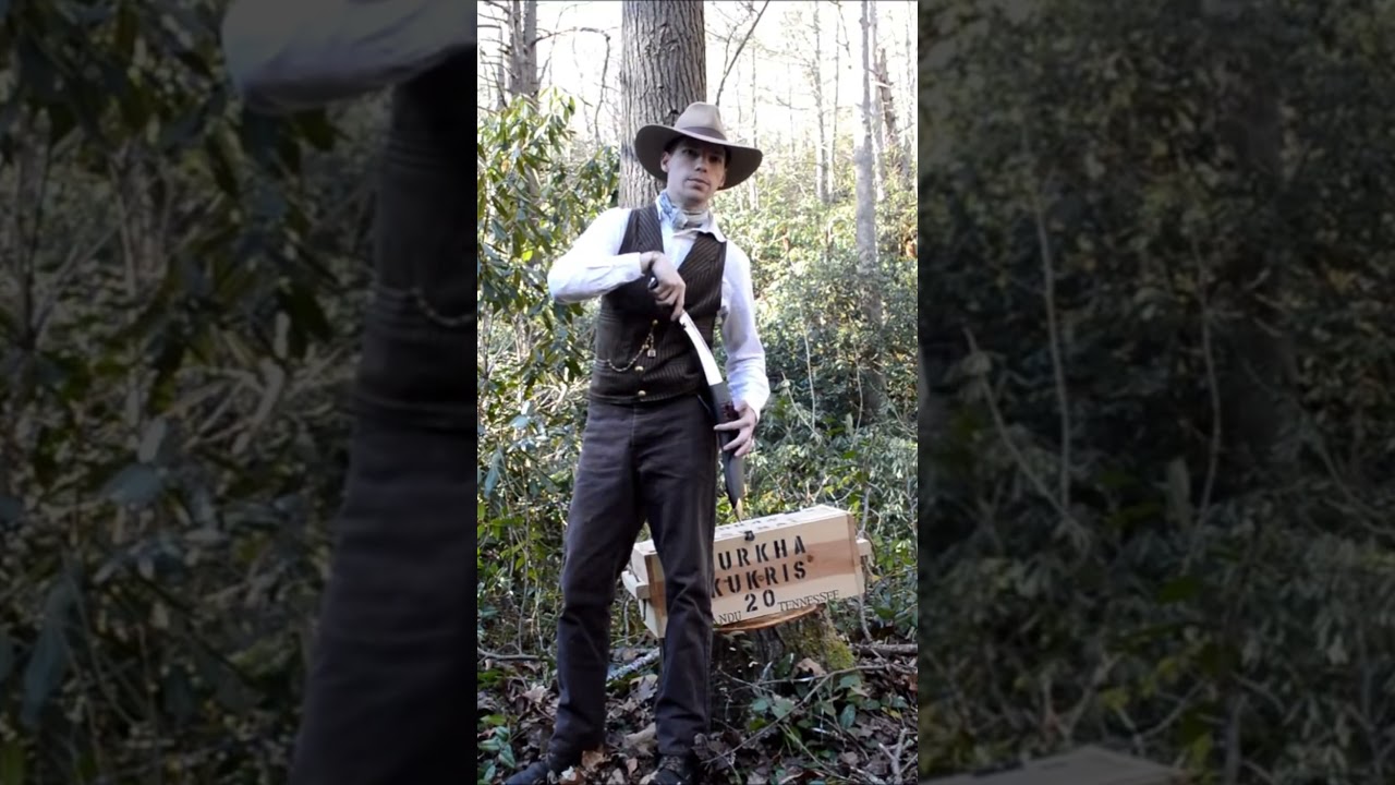 Как достать нож кукри из ножен