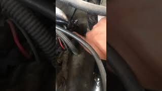 07 Jeep Liberty  Vacuum leak