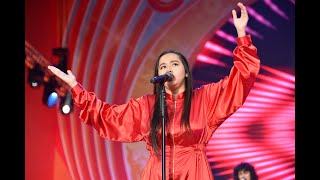 Манижа эмоционально спела песню "Недославянка" на Фольклориаде-2021 в Уфе