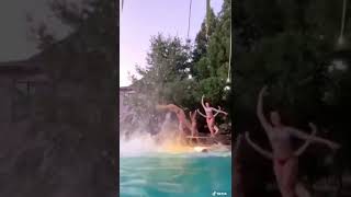 Bailarinas Na Piscina