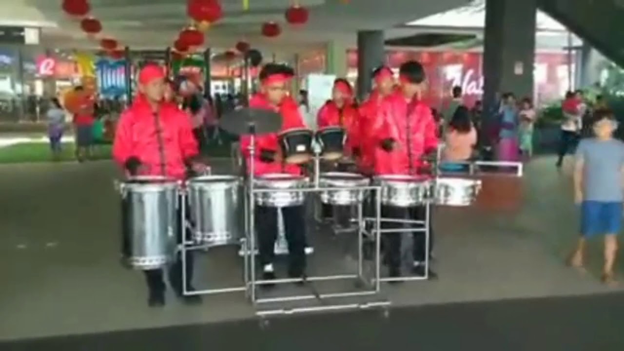 Bagetz Tribe @Robinsons