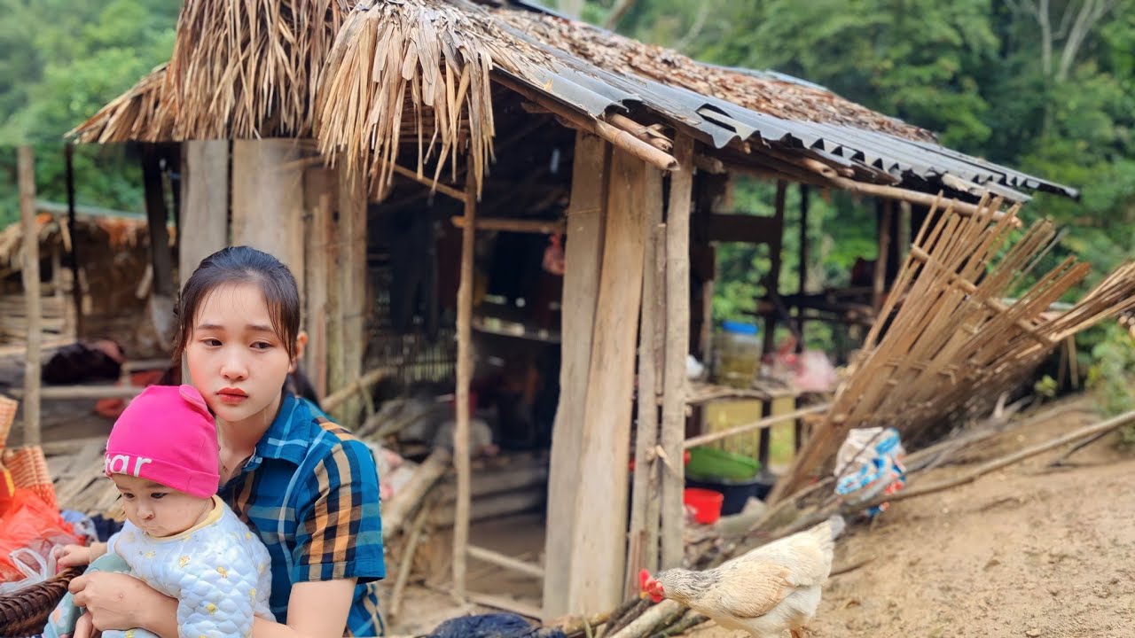 The single mother and her young child were evicted from the farm - YouTube