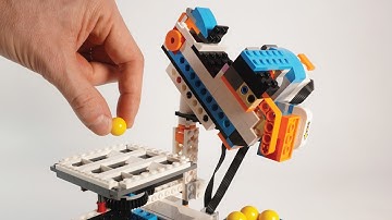 This LEGO Robot Never Loses at Tic Tac Toe!