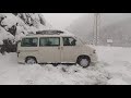 Maneuver with a T4 syncro in the snow