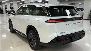 "2025 Nissan Pathfinder: Family-Friendly SUV with Impressive Towing Capacity"