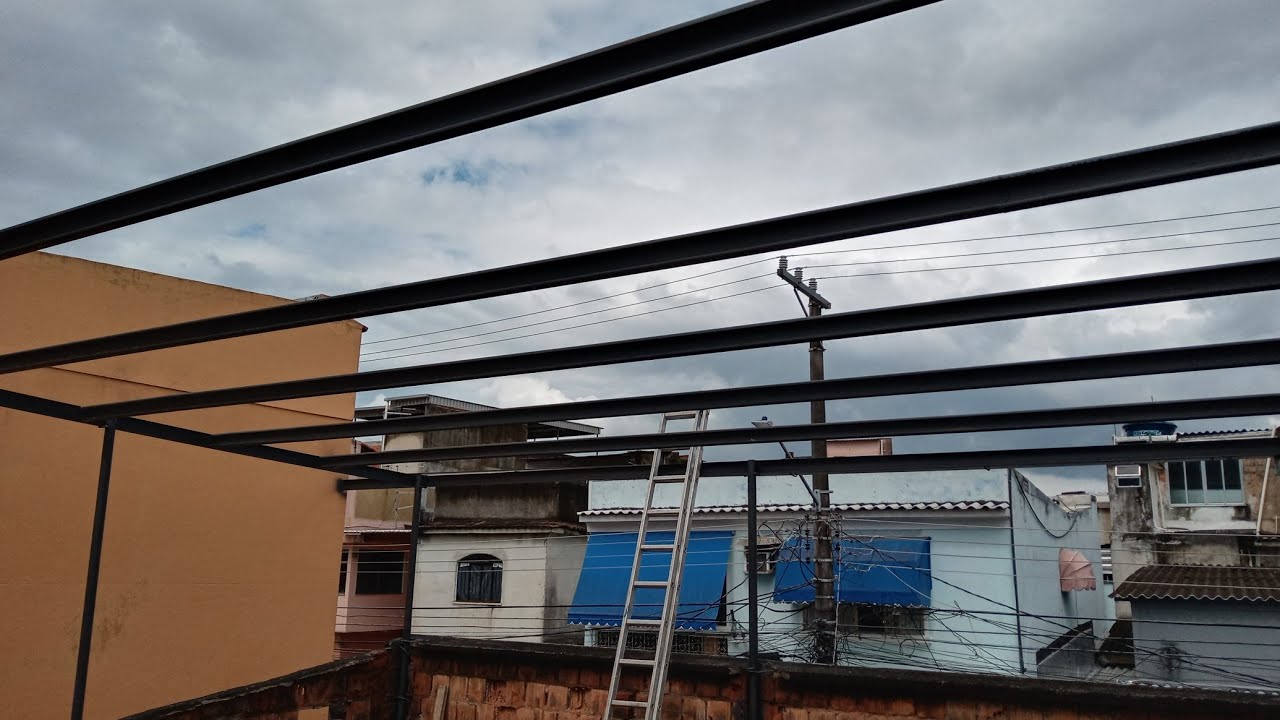 cobertura metálica com. perfil u e telhas de  fibrocimento de 4mm. vale apena?