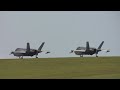 多数の戦闘機が一気に離陸