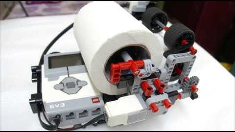 LEGO Mindstorms Automatic Tissue Dispenser