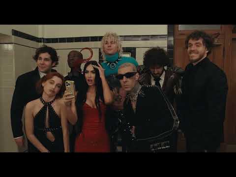 DAVE - S3E8 - LIL DICKY BATHROOM SCENE SELFIE PIC AT THE MET GALA | (HD)