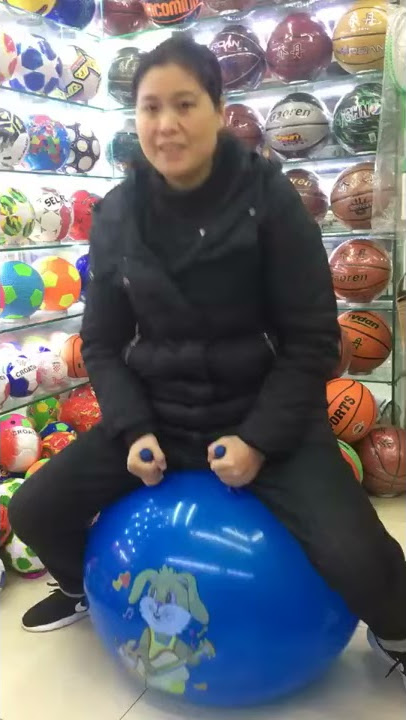 Super big space hopper bouncy fun #bouncy #balloon #fitness