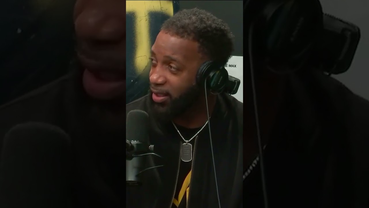 Tracy Mcgrady Wore The Most Ridiculous Pants On National TV