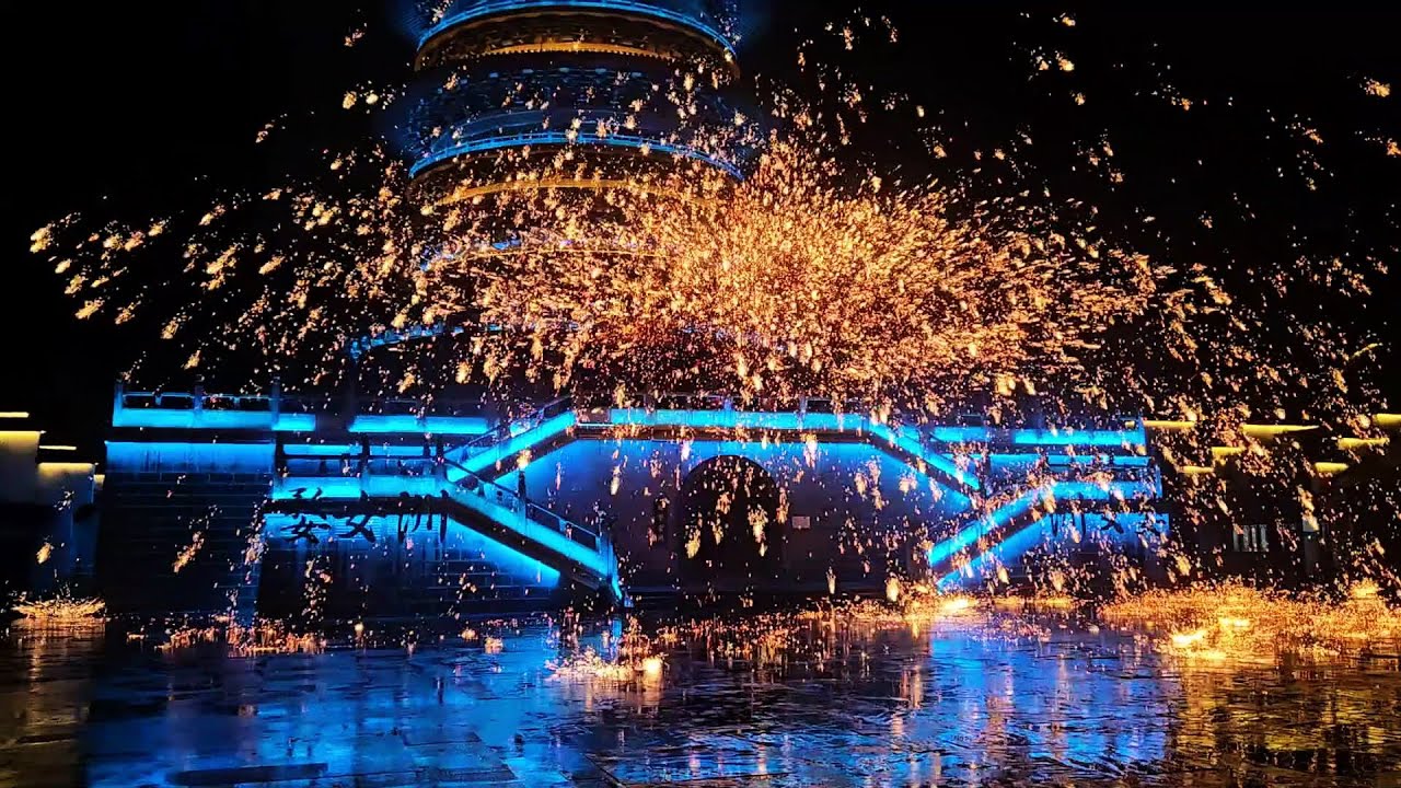 2025江西五天遊之八 婺源鑫邦大酒店往婺女洲度假區看場震撼的非遺技藝火壺表演及打鐵花 Intangible cultural heritage performances of fire skills