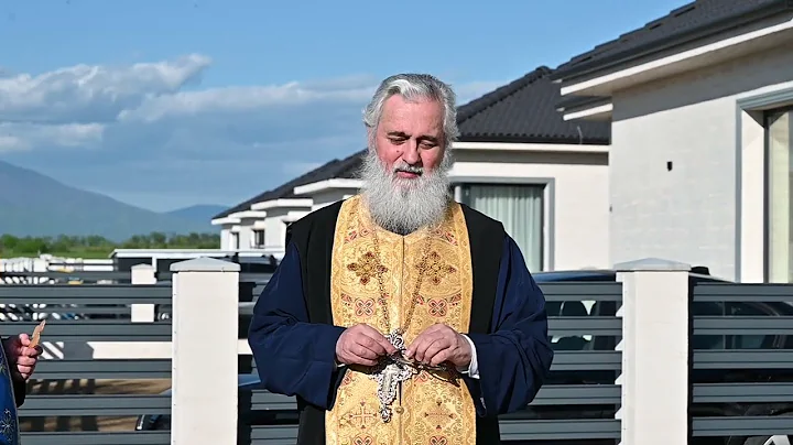 Arhim. Dumitru Cobzaru - Sfestanie, Parohia Unirea 2, Bistrita