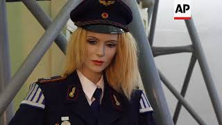 Volunteers try to save historical train simulator screenshot 1