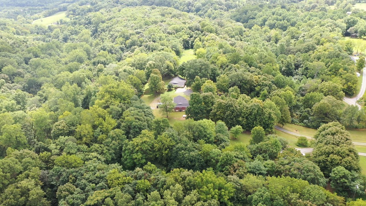 677 Dry Creek Rd, Goodlettsville TN 37072