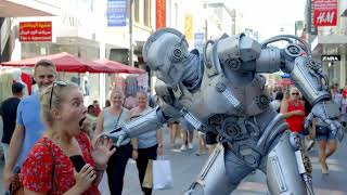 media generation statue prank city silver 0 7c0bbdc9 0388 49c9 8d83 048cbee37862