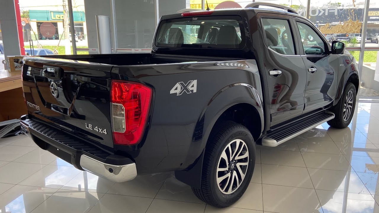 NOVA FRONTIER 2022 COM TETO SOLAR! 2.3 BITURBO DIESEL 4X4 LE PRETA | PREÇO R$ 320 MIL REAIS