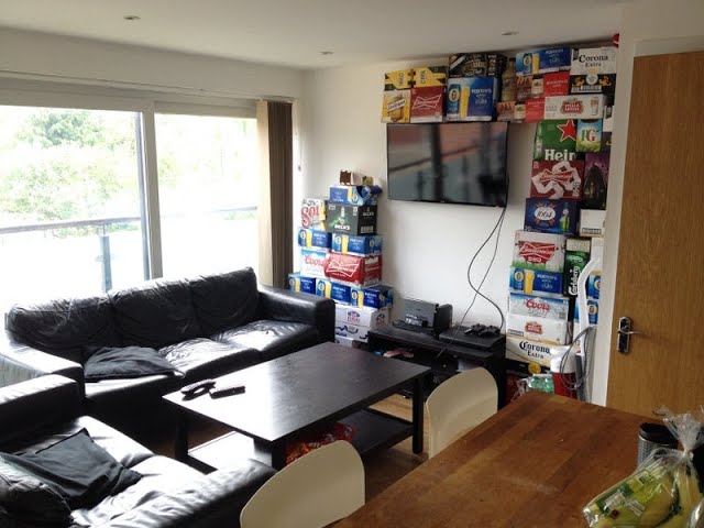 Modern house - near Southampton university   Main Photo